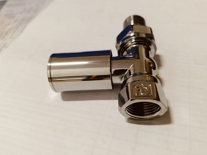 Кран радіаторний FADO S.r.l прямий верхній 1/2'' Хром (	 RC03)